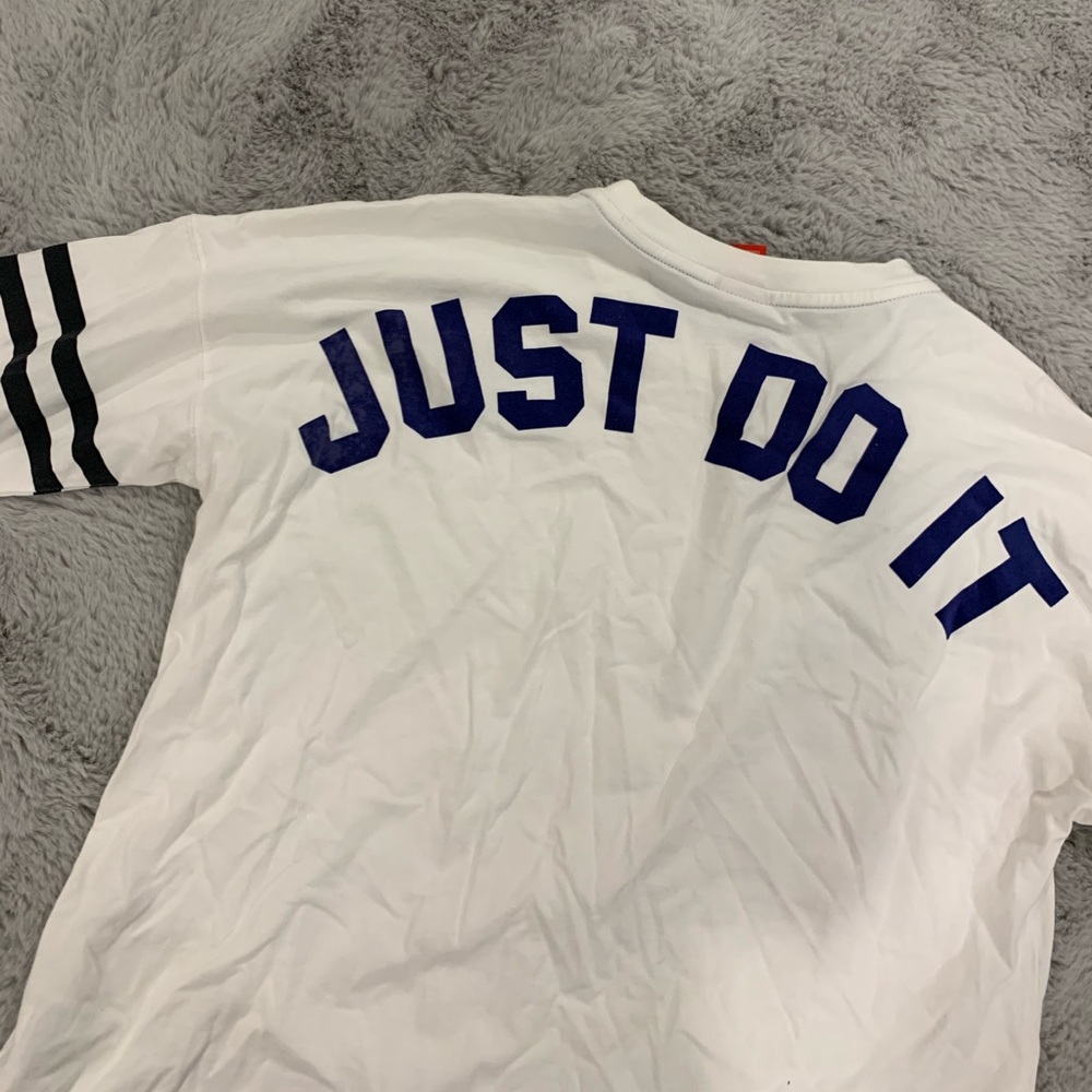 Nike baseball tee